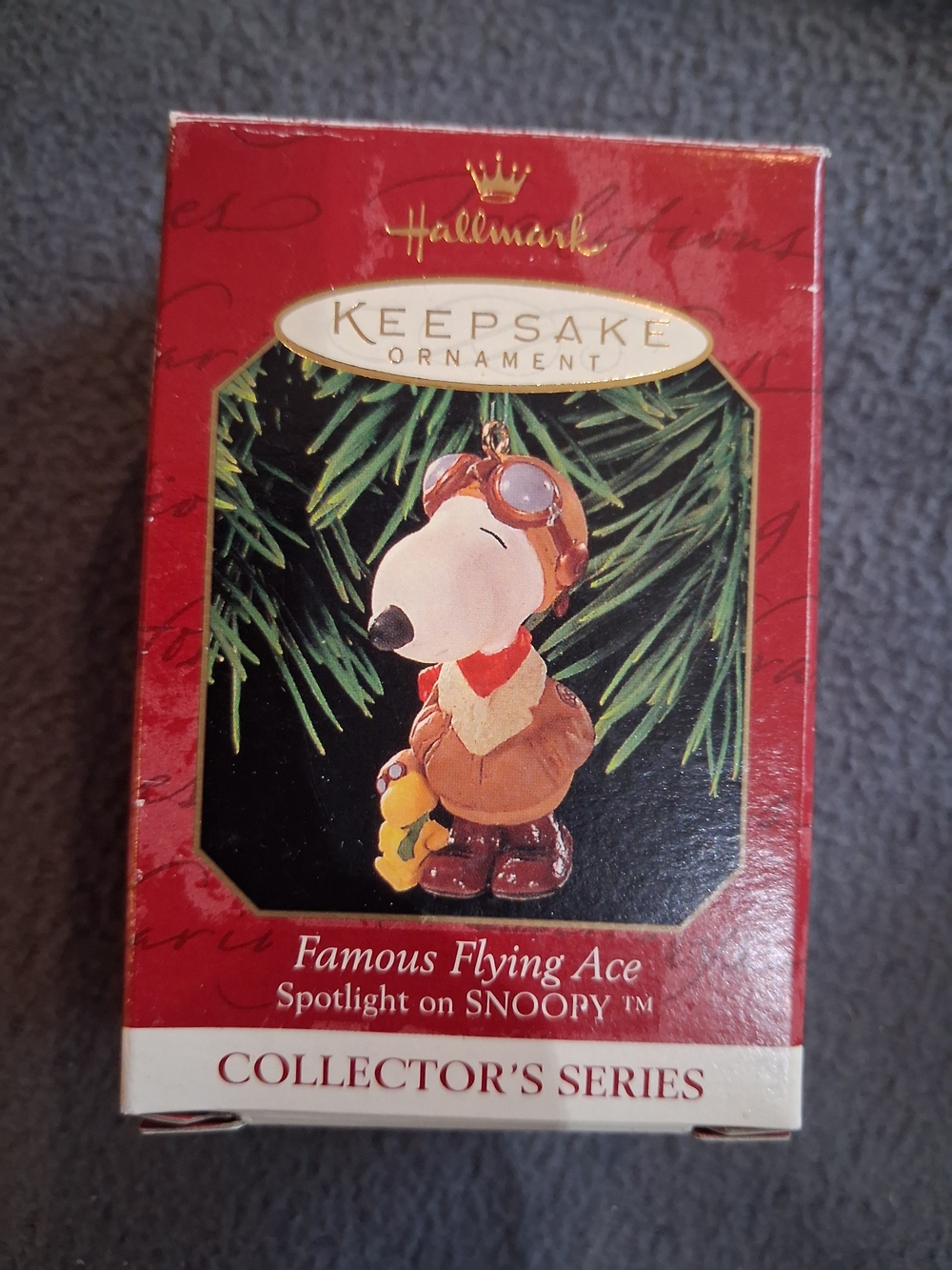 Hallmark Keepsake Ornament  Snoopy "Famous Flying Ace"